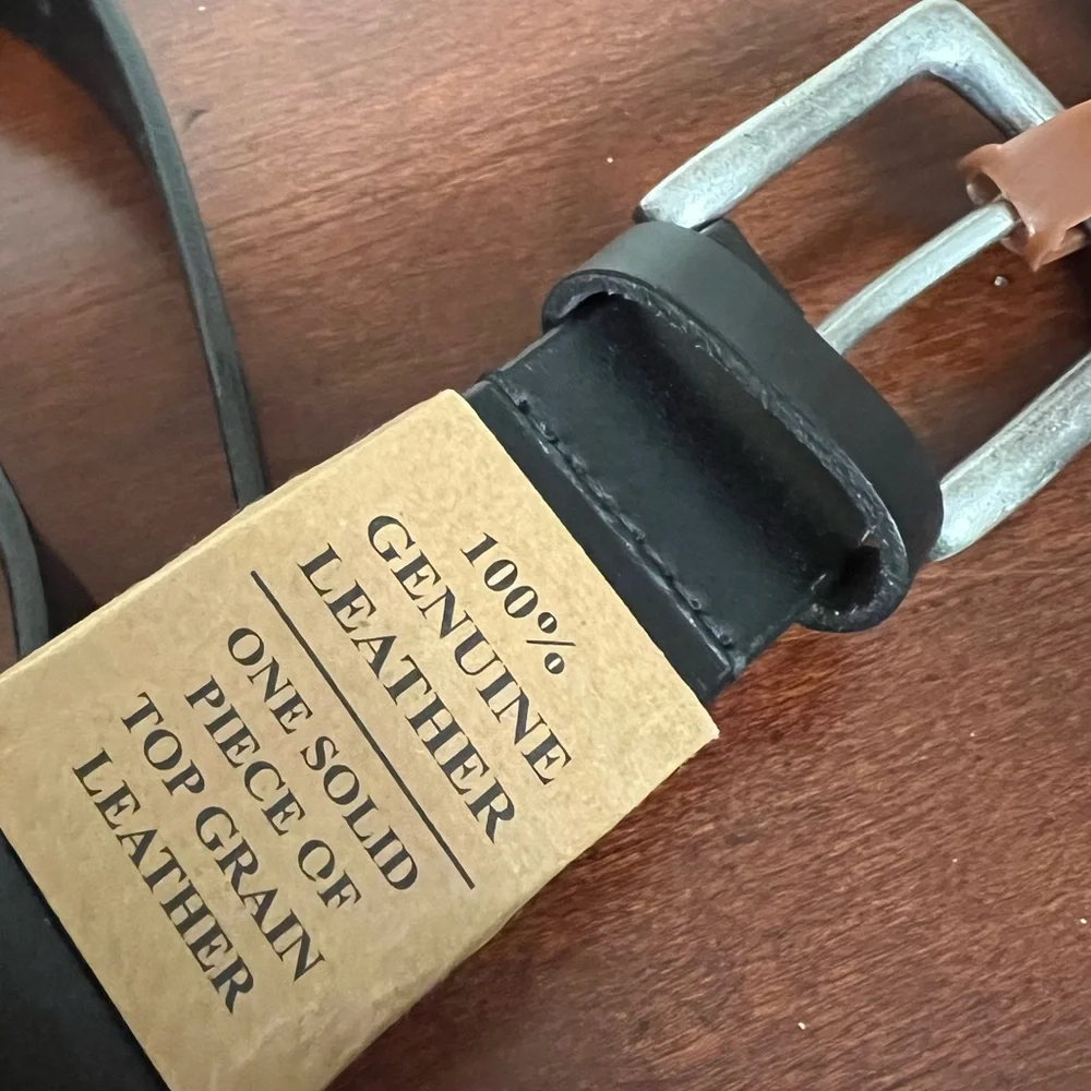 Men's Stone Mountain Genuine Leather Belt black classic NWT